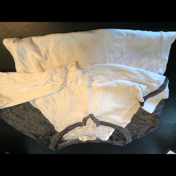 Hollister Shirt - Picture 1 of 3